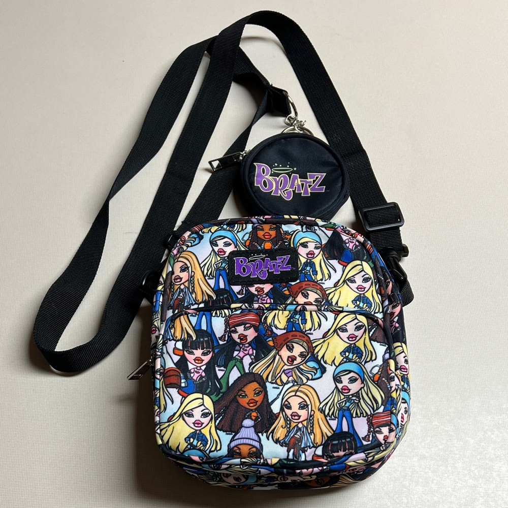 Bratz Crossbody (Mad Engine)